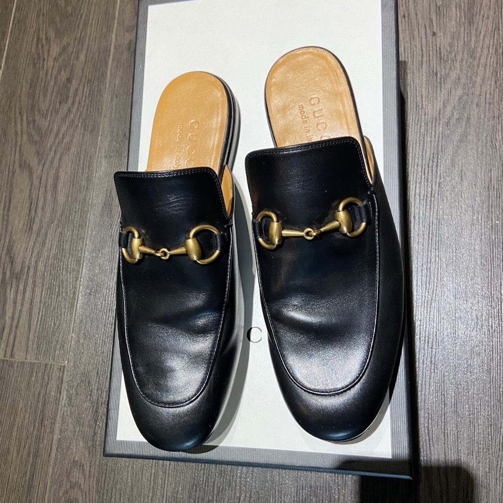 GUCCI leather slipper Man size 5